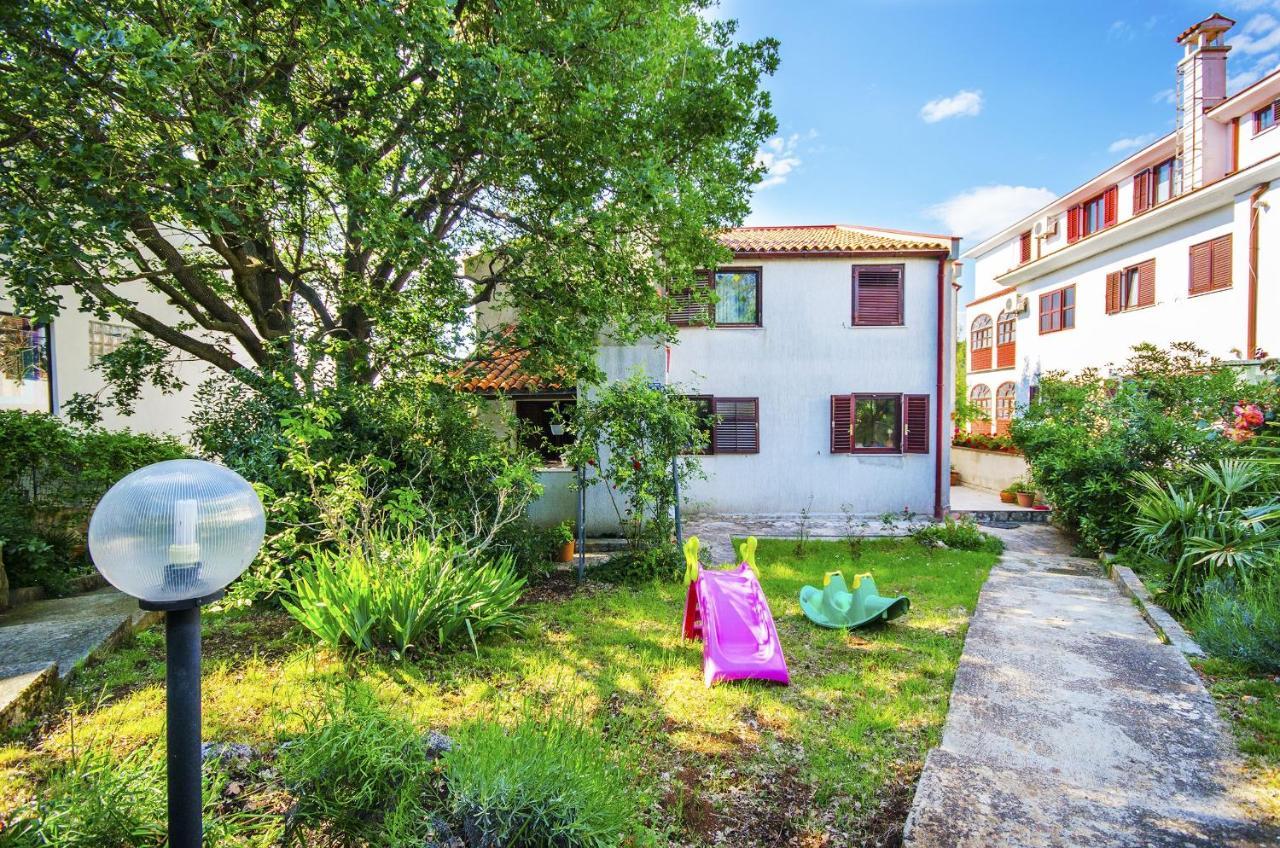Apartments Davorka Banjole Εξωτερικό φωτογραφία