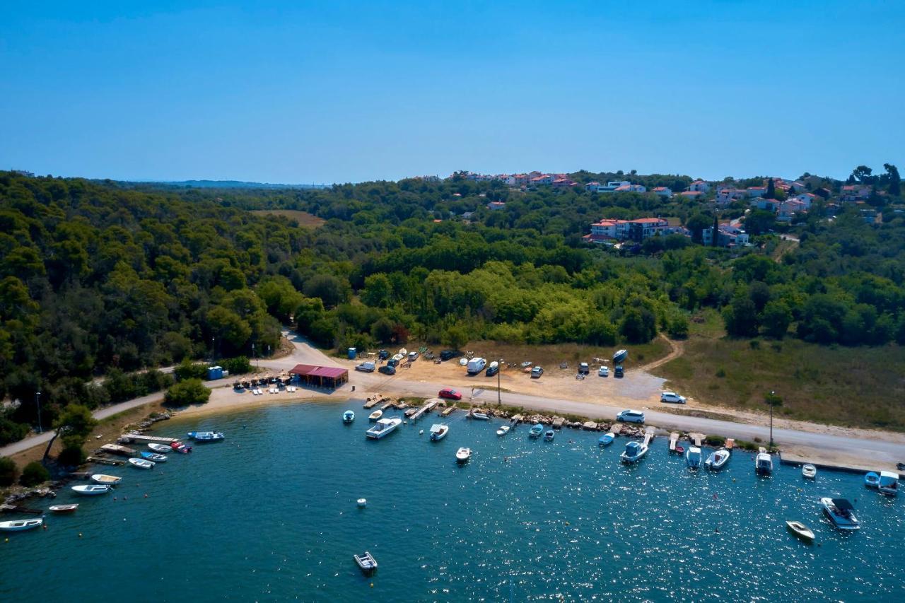 Apartments Davorka Banjole Εξωτερικό φωτογραφία