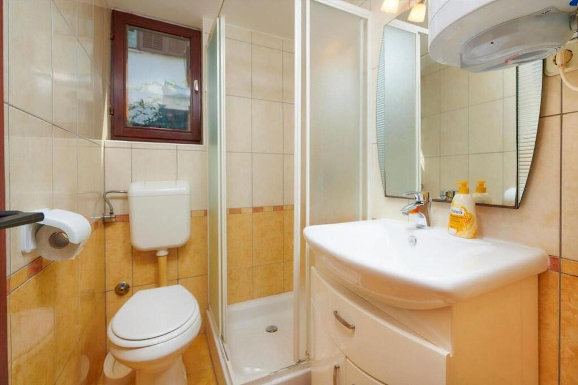 Apartments Davorka Banjole Εξωτερικό φωτογραφία